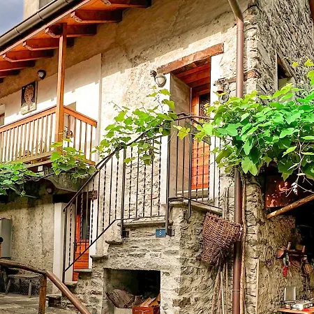 Tiny House Rustico Bovini شقة Cugnasco